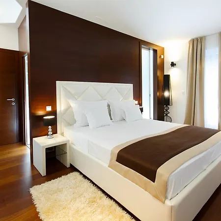 Luxury Residences